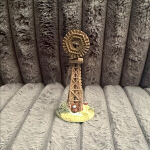 4” Vintage International Resourcing Services Farmer Wilson’s Windmill Sculpture